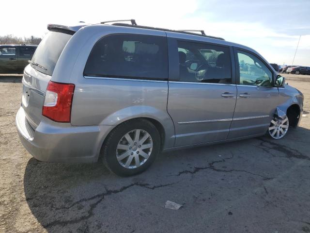 Photo 3 from auction – 2015 CHRYSLER TOWN & COU with VIN 2C4RC1BG0FR582887