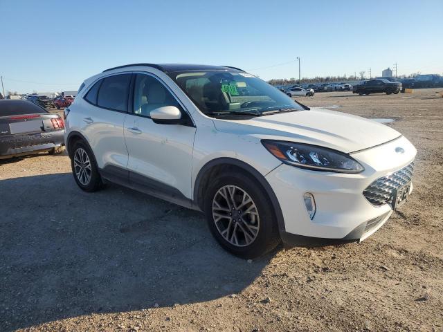 Photo 4 from auction – 2020 FORD ESCAPE SEL with VIN 1FMCU0H64LUB17549