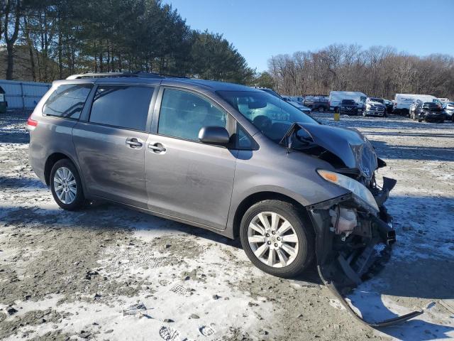 Photo 4 from auction – 2011 TOYOTA SIENNA LE with VIN 5TDJK3DC1BS018897