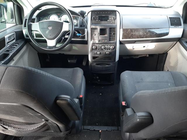 Photo 8 from auction – 2010 DODGE GRAND CARA with VIN 2D4RN5D16AR475669