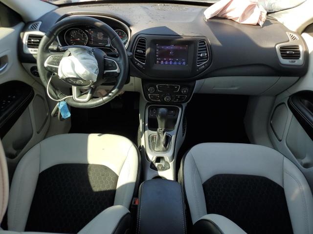 Foto 8 de la subasta – 2019 JEEP COMPASS LA con VIN 3C4NJCBB9KT636408