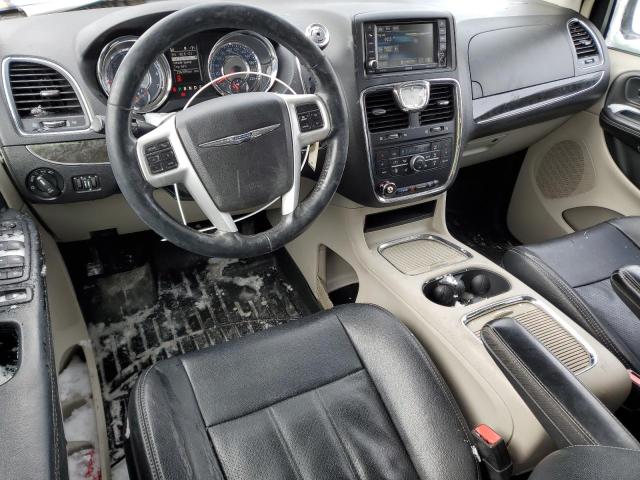Photo 8 from auction – 2015 CHRYSLER TOWN & COU with VIN 2C4RC1CG3FR504358