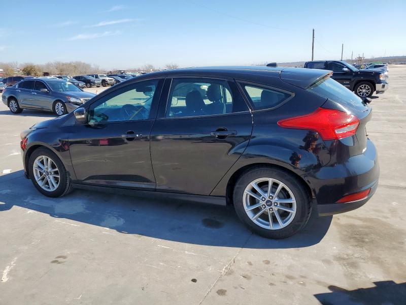 Foto 2 de la subasta – 2015 FORD FOCUS SE con VIN 1FADP3K23FL203619