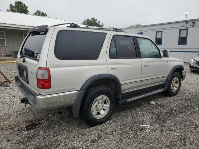 Photo 3 from auction – 2000 TOYOTA 4RUNNER SR with VIN JT3GN86R3Y0178652