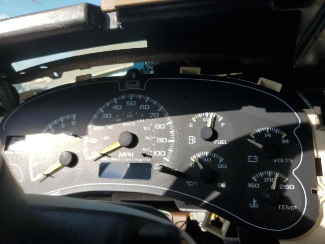 Photo 9 from auction – 2000 CHEVROLET SILVERADO with VIN 2GCEC19T8Y1274739
