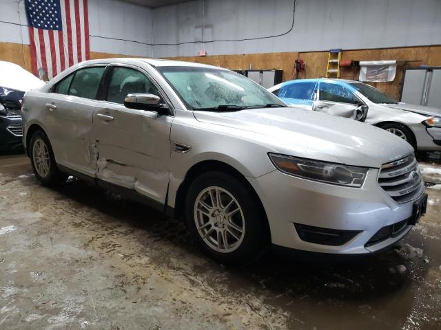 Photo 4 from auction – 2017 FORD TAURUS LIM with VIN 1FAHP2J88HG124329