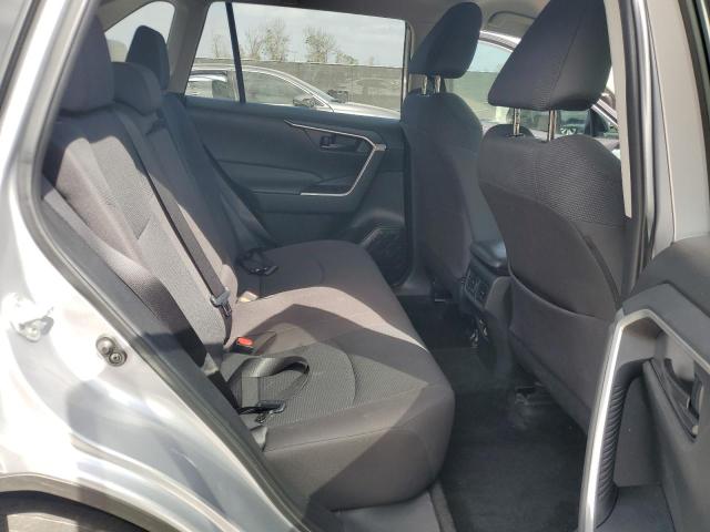 Photo 11 from auction – 2024 TOYOTA RAV4 LE with VIN 2T3H1RFV3RC255940