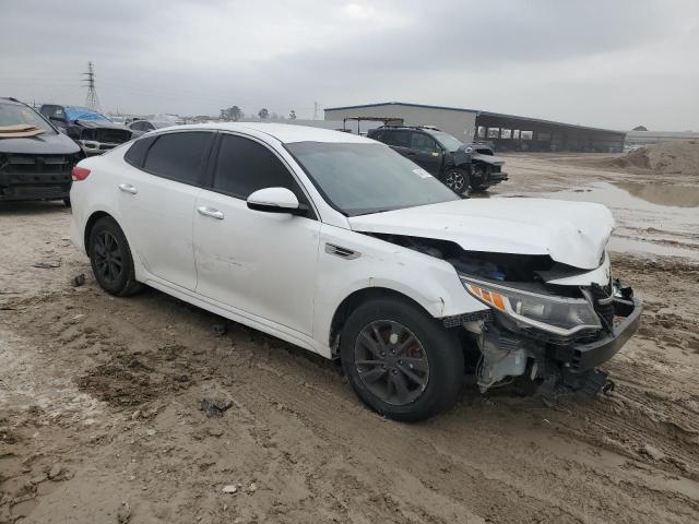Photo 4 from auction – 2018 KIA OPTIMA LX with VIN 5XXGT4L38JG229660