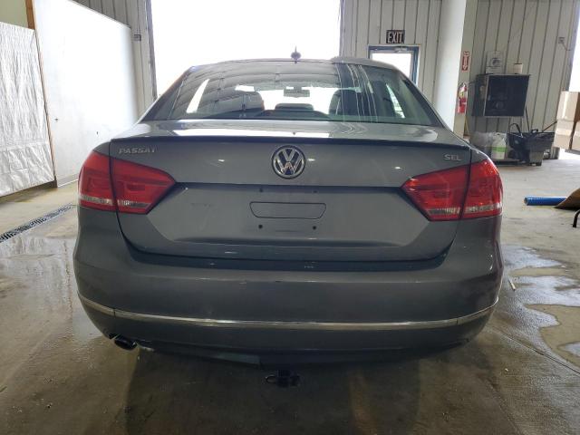 Photo 6 from auction – 2012 VOLKSWAGEN PASSAT SEL with VIN 1VWCP7A30CC086372