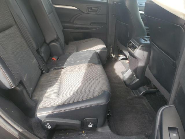 Photo 10 from auction – 2015 TOYOTA HIGHLANDER with VIN 5TDZKRFH3FS047774