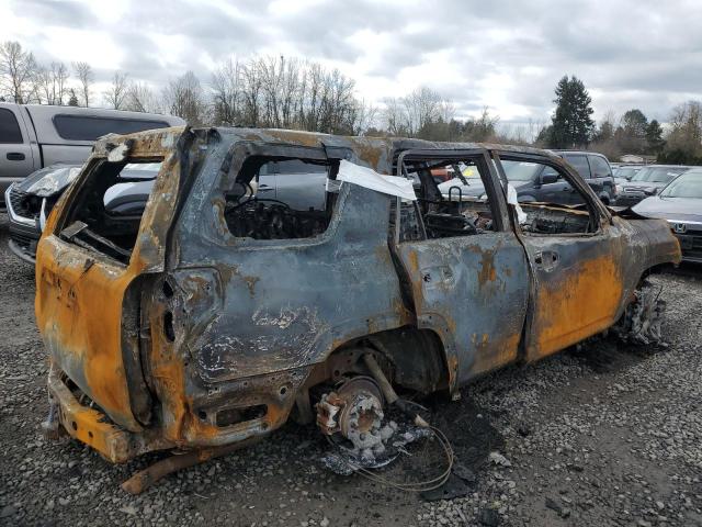 Photo 3 from auction – 2010 TOYOTA 4RUNNER SR with VIN JTEBU5JR4A5009811