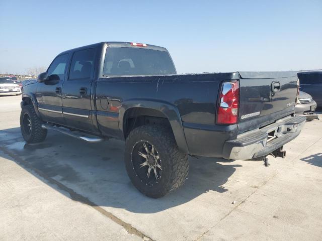Photo 2 from auction – 2004 CHEVROLET SILVERADO with VIN 1GCHC232X4F221613