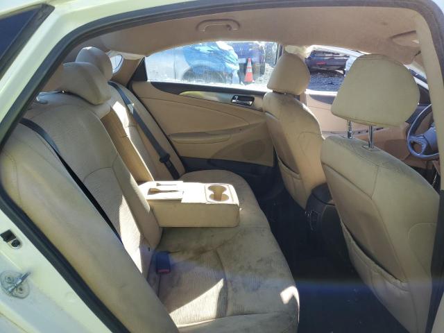 Photo 10 from auction – 2012 HYUNDAI SONATA HYB with VIN KMHEC4A49CA028038