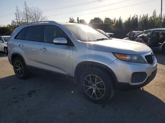 Photo 4 from auction – 2012 KIA SORENTO BA with VIN 5XYKTDA24CG243137