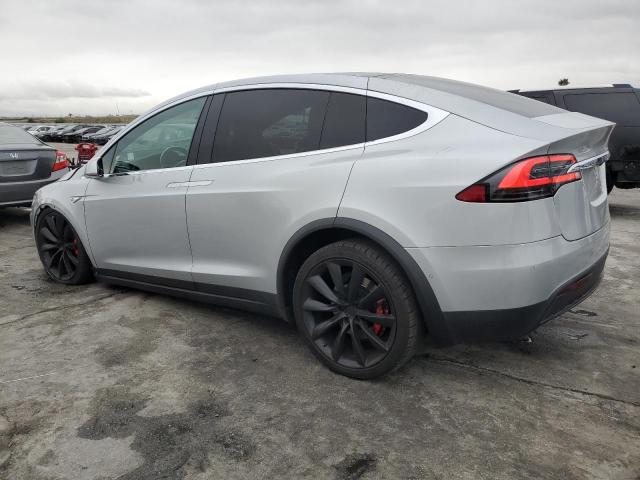 Photo 2 from auction – 2016 TESLA MODEL X with VIN 5YJXCBE43GF006643