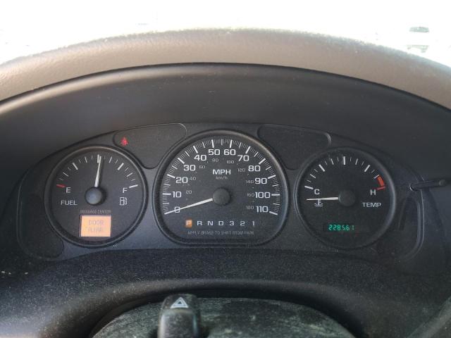 Photo 9 from auction – 2004 CHEVROLET VENTURE with VIN 1GNDX03E24D235851