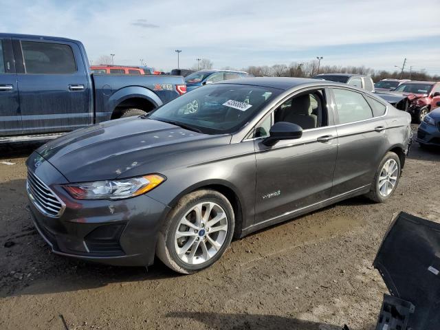 FORD FUSION SE 2019 with VIN 3FA6P0LU7KR221009 - Photo from auction