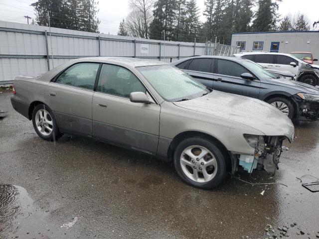 Photo 4 from auction – 2000 LEXUS ES 300 with VIN JT8BF28GXY5075922