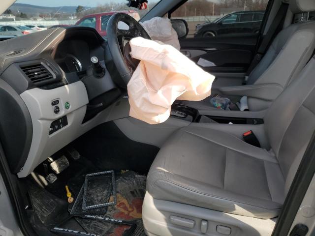 Photo 7 from auction – 2016 HONDA PILOT TOUR with VIN 5FNYF6H98GB127422