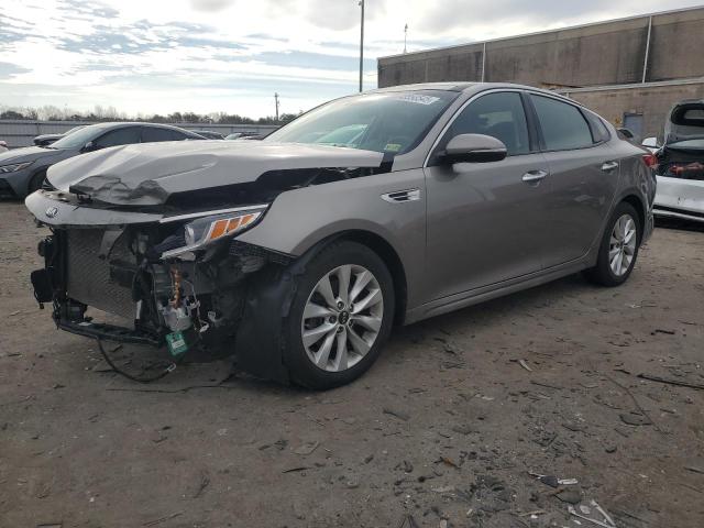 KIA OPTIMA 2016 with VIN 5XXGU4L35GG052121 - Photo from auction