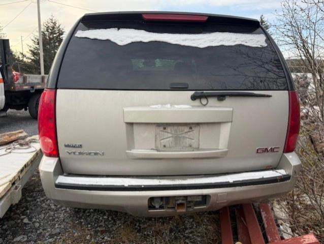 Photo 6 from auction – 2007 GMC YUKON with VIN 1GKFK13067J213131