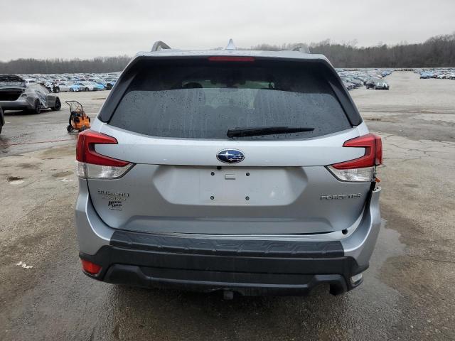 Photo 6 from auction – 2019 SUBARU FORESTER P with VIN JF2SKAEC1KH495908