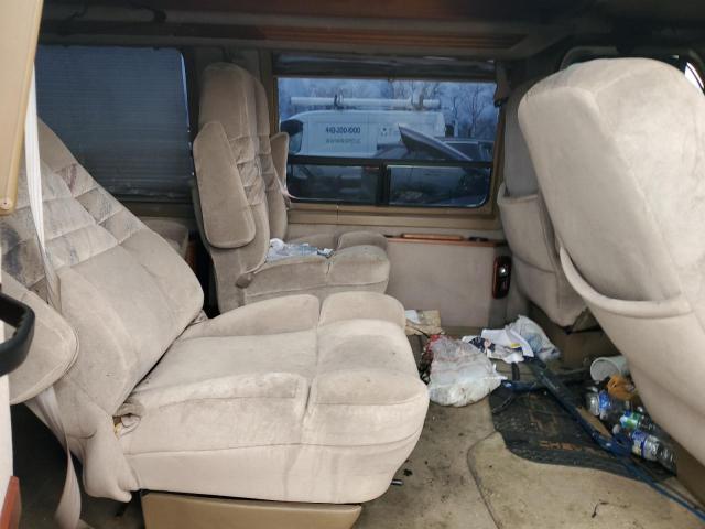 Photo 10 from auction – 1994 CHEVROLET G20 with VIN 1GBEG25K1RF127765