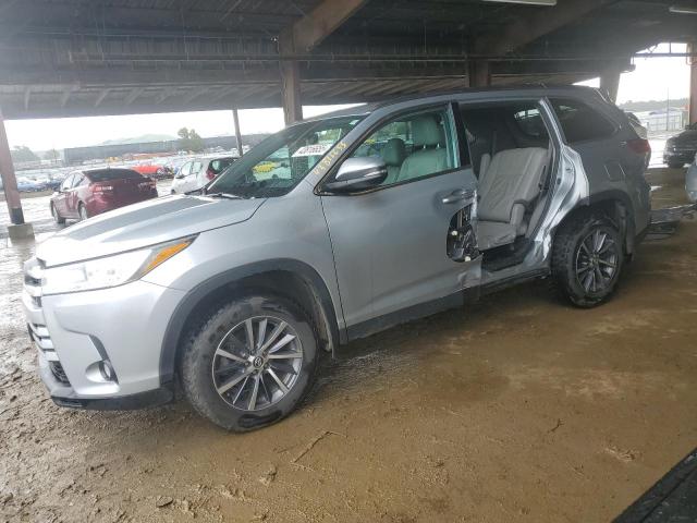 Photo 1 from auction – 2019 TOYOTA HIGHLANDER with VIN 5TDJZRFH3KS620420