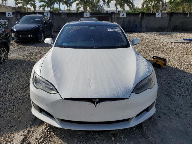 Снимка 5 от търг – 2017 TESLA MODEL S с VIN 5YJSA1E15HF208871