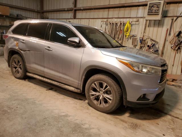 Photo 4 from auction – 2015 TOYOTA HIGHLANDER with VIN 5TDKKRFH3FS106405