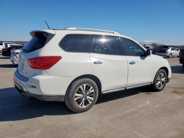 Photo 3 from auction – 2018 NISSAN PATHFINDER with VIN 5N1DR2MN9JC663409