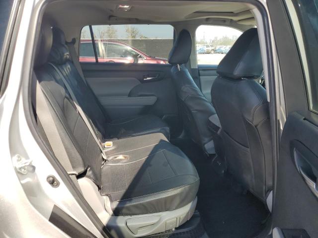 Photo 11 from auction – 2022 TOYOTA HIGHLANDER with VIN 5TDGARAH8NS514820
