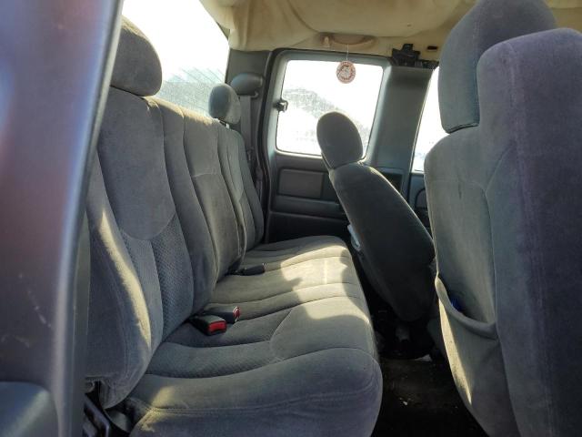 Photo 10 from auction – 2004 CHEVROLET SILVERADO with VIN 1GCEC19T74E401182