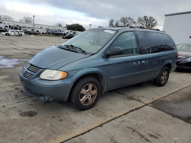 DODGE GRAND CARA 2005 con VIN 2D4GP44L35R435102 - Foto de la subasta