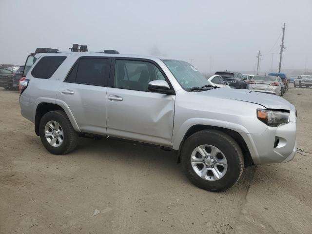 Photo 4 from auction – 2023 TOYOTA 4RUNNER SR with VIN JTEEU5JR7P5290010