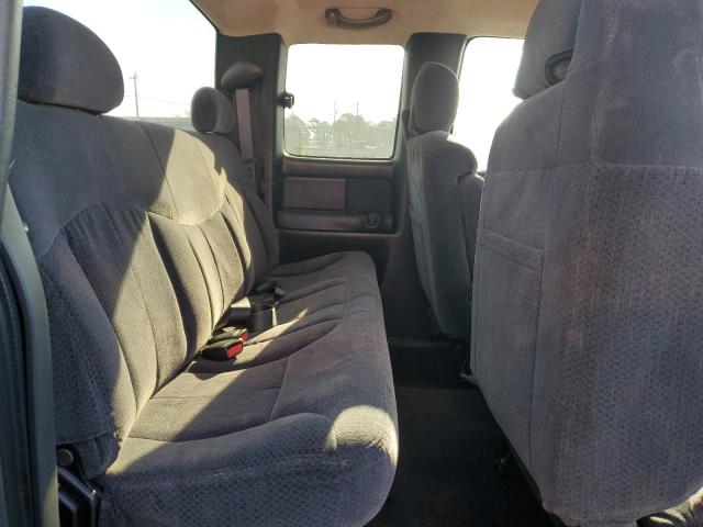 Photo 10 from auction – 1999 CHEVROLET SILVERADO with VIN 2GCEC19T0X1188243