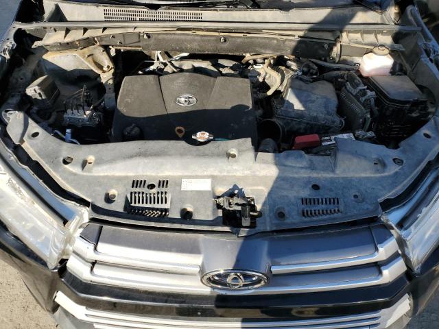 Photo 12 from auction – 2019 TOYOTA HIGHLANDER with VIN 5TDZZRFH3KS350379
