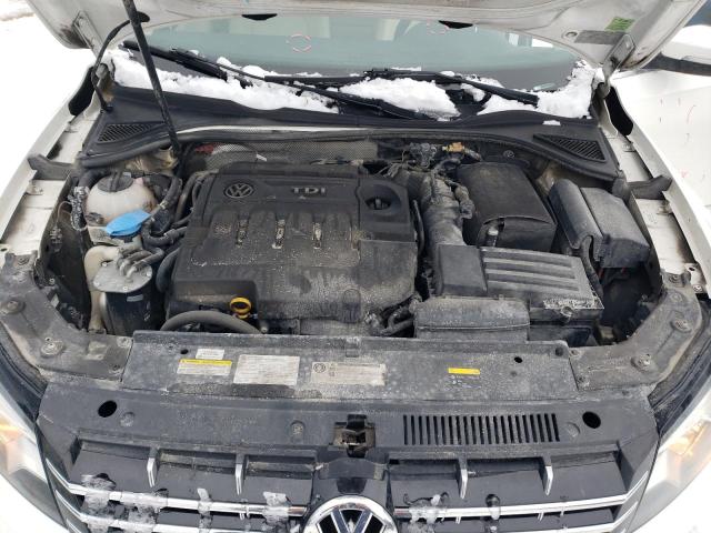Photo 11 from auction – 2015 VOLKSWAGEN PASSAT SEL with VIN 1VWCV7A36FC070171