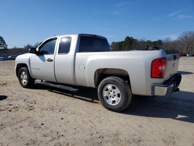 Photo 2 from auction – 2007 CHEVROLET SILVERADO with VIN 2GCEC19J371607233