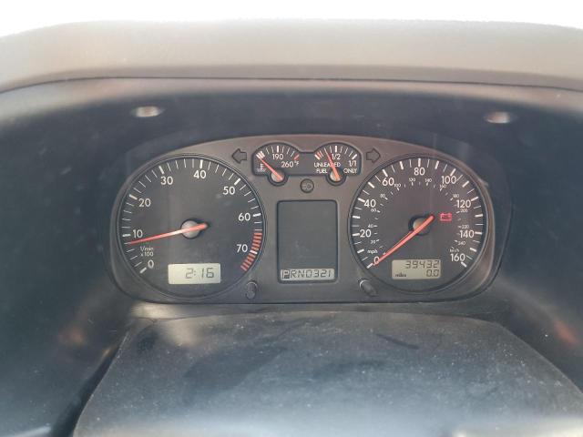 Photo 9 from auction – 2002 WINNEBAGO RIALTA with VIN WV3AB47092H066723