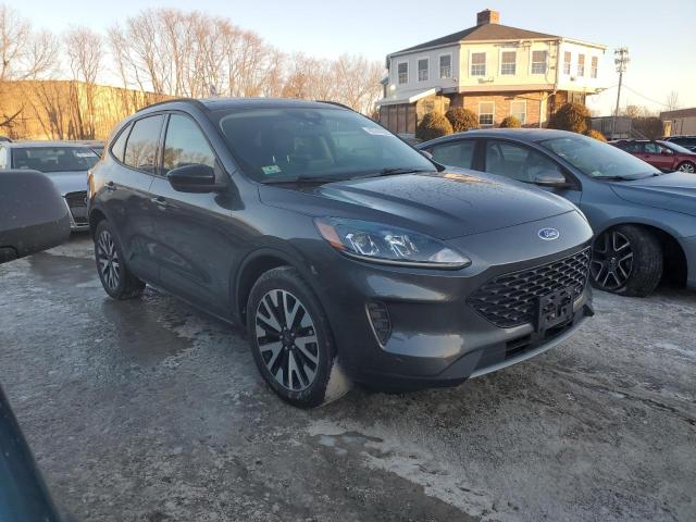 Photo 4 from auction – 2020 FORD ESCAPE SE with VIN 1FMCU9BZ9LUC30582
