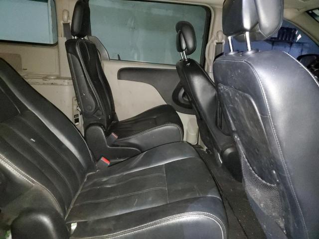 Photo 11 from auction – 2013 CHRYSLER TOWN & COU with VIN 2C4RC1BG3DR775791