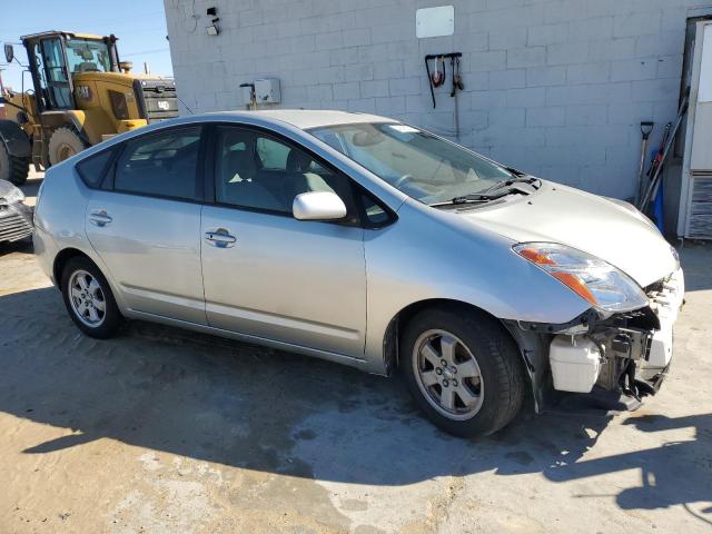 Photo 4 from auction – 2004 TOYOTA PRIUS with VIN JTDKB20U740040924