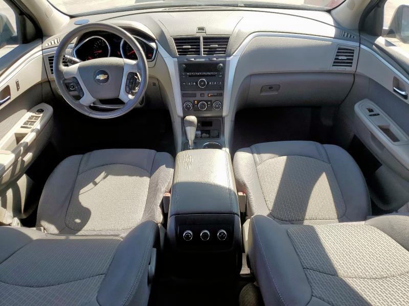Photo 8 from auction – 2012 CHEVROLET TRAVERSE L with VIN 1GNKRFED0CJ332992