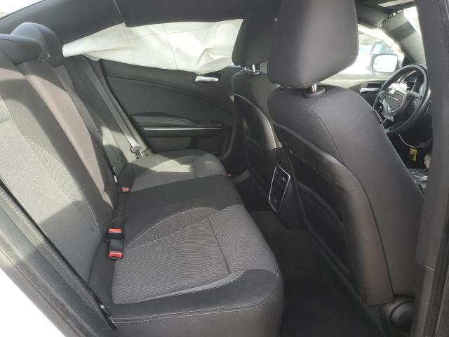 Photo 10 from auction – 2016 DODGE CHARGER SE with VIN 2C3CDXBG3GH180329