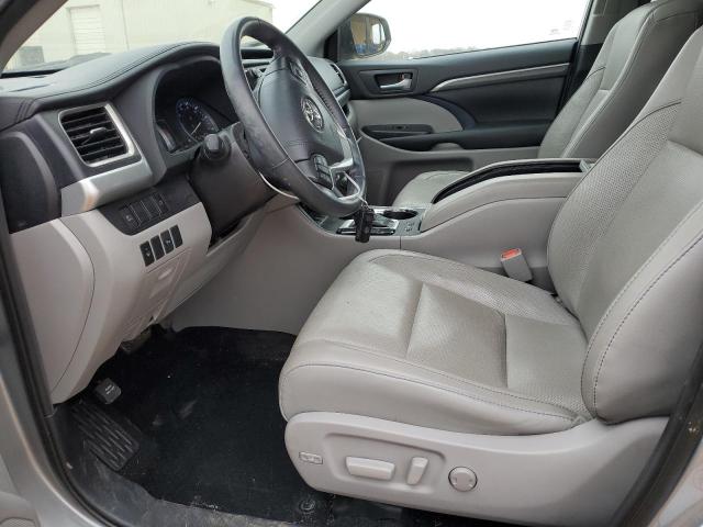 Photo 7 from auction – 2019 TOYOTA HIGHLANDER with VIN 5TDDGRFHXKS075626