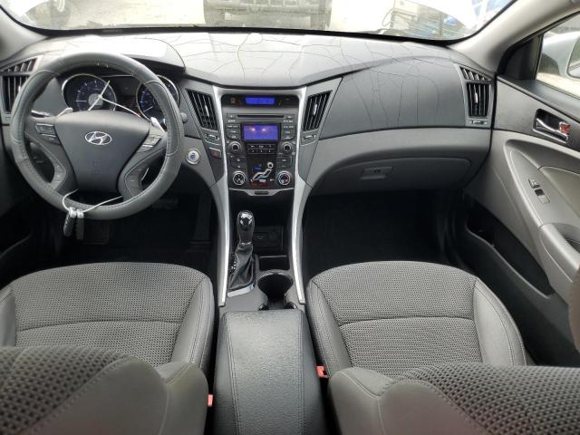 Photo 8 from auction – 2012 HYUNDAI SONATA SE with VIN 5NPEC4AC4CH338652