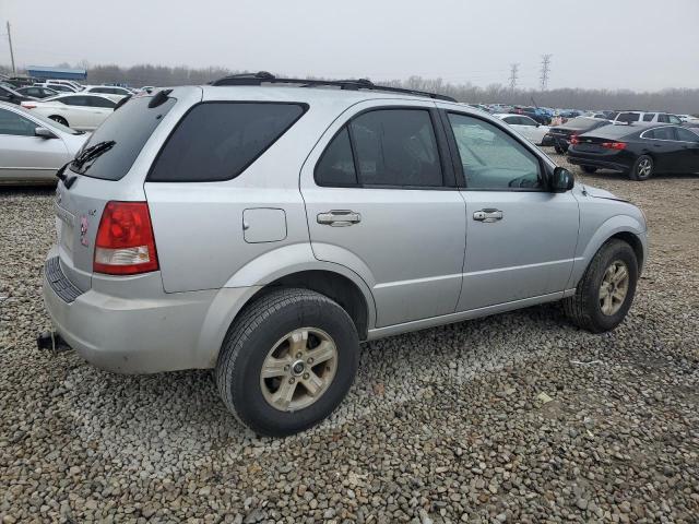Photo 3 from auction – 2005 KIA SORENTO EX with VIN KNDJD733755497212