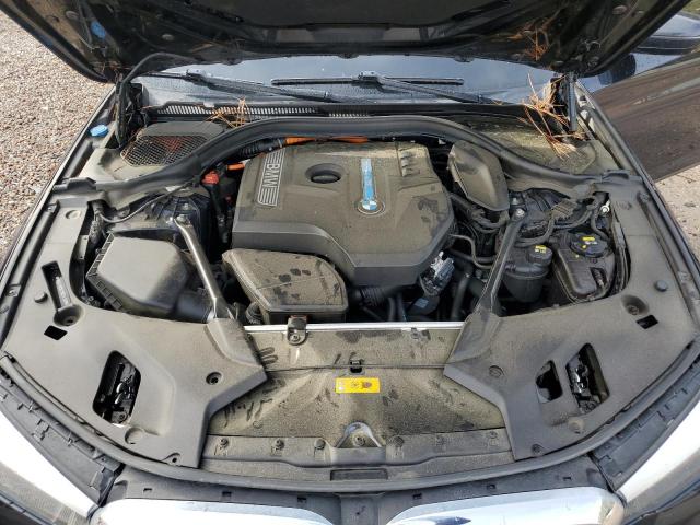 Photo 11 from auction – 2018 BMW 530E with VIN WBAJA9C5XJB034382