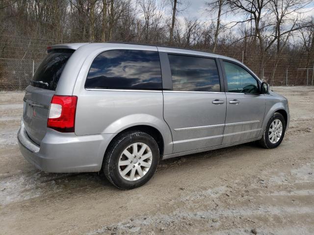 Photo 3 from auction – 2016 CHRYSLER TOWN & COU with VIN 2C4RC1BG3GR299093